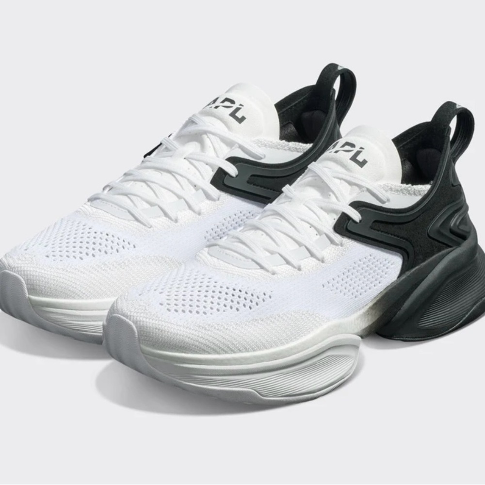APL McLaren HySpeed Shoes (Men size 7 / Women size 8.5)